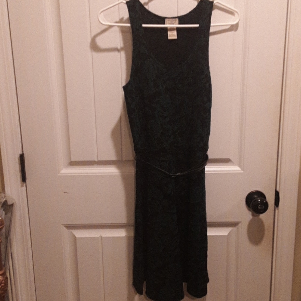 EYELASH BRAND / JUNIOR'S DRESS / SIZE SMALL